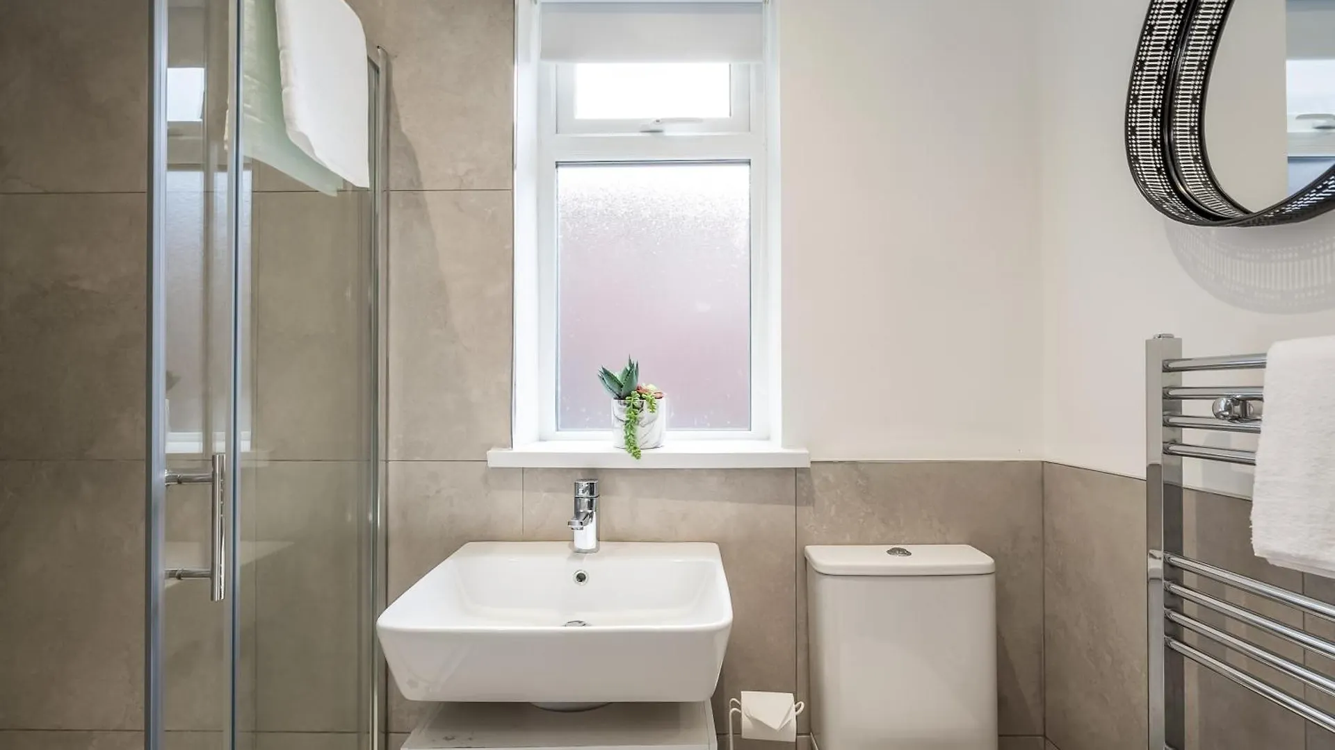 Hébergement de vacances Staybynumbers - City Centre Victorian Townhouse Belfast