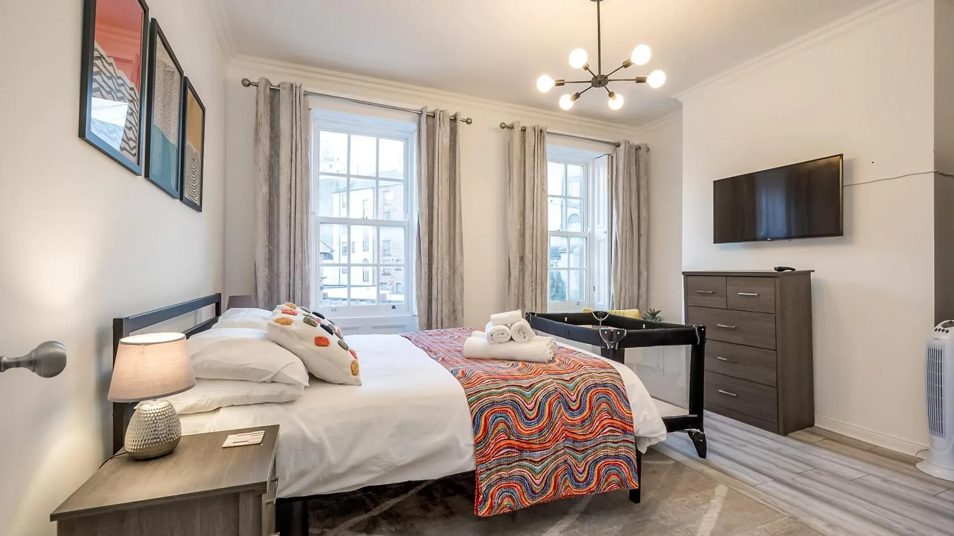 Staybynumbers - City Centre Victorian Townhouse Belfast Royaume-Uni