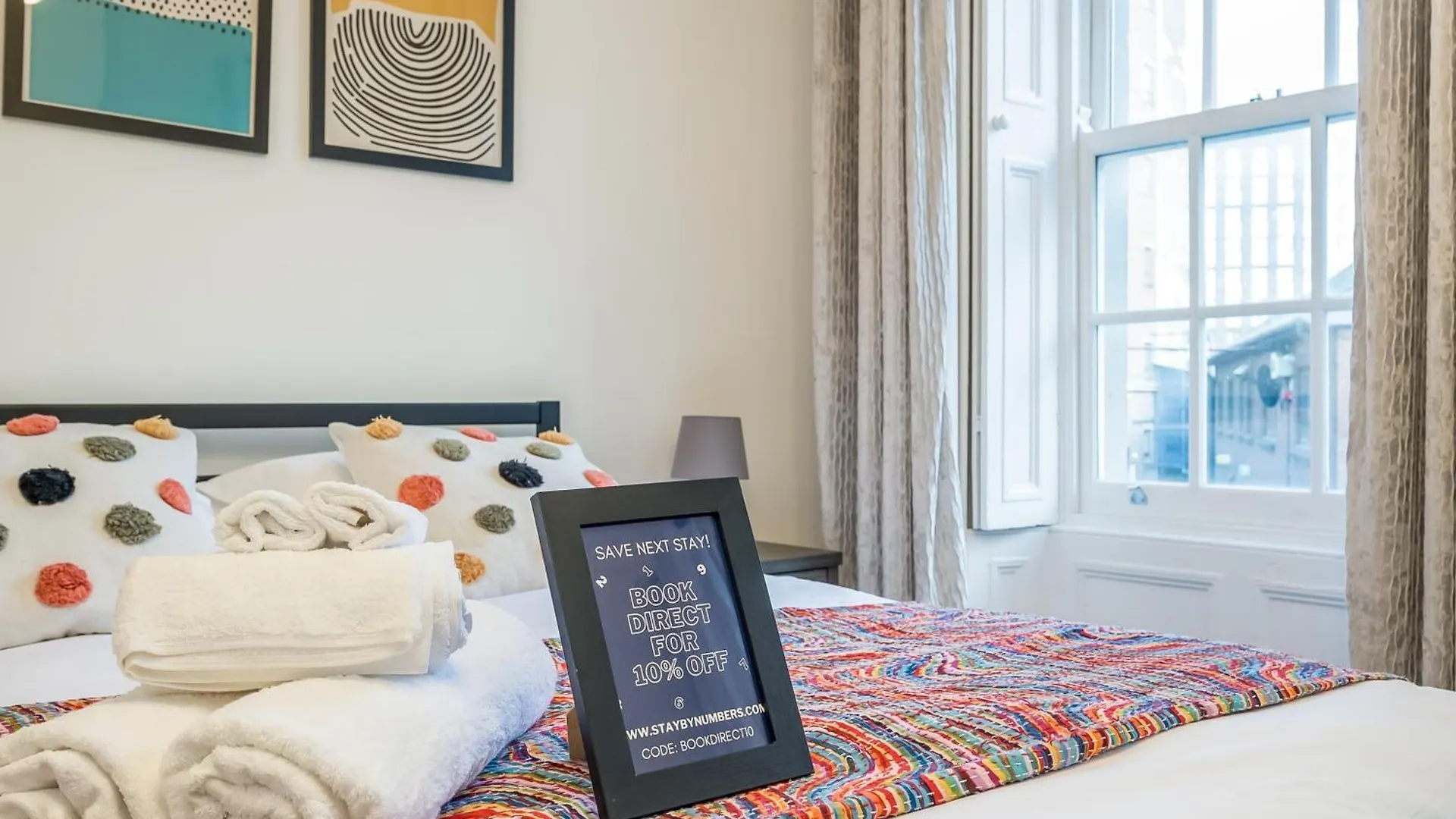 Staybynumbers - City Centre Victorian Townhouse Belfast 0*,  Royaume-Uni