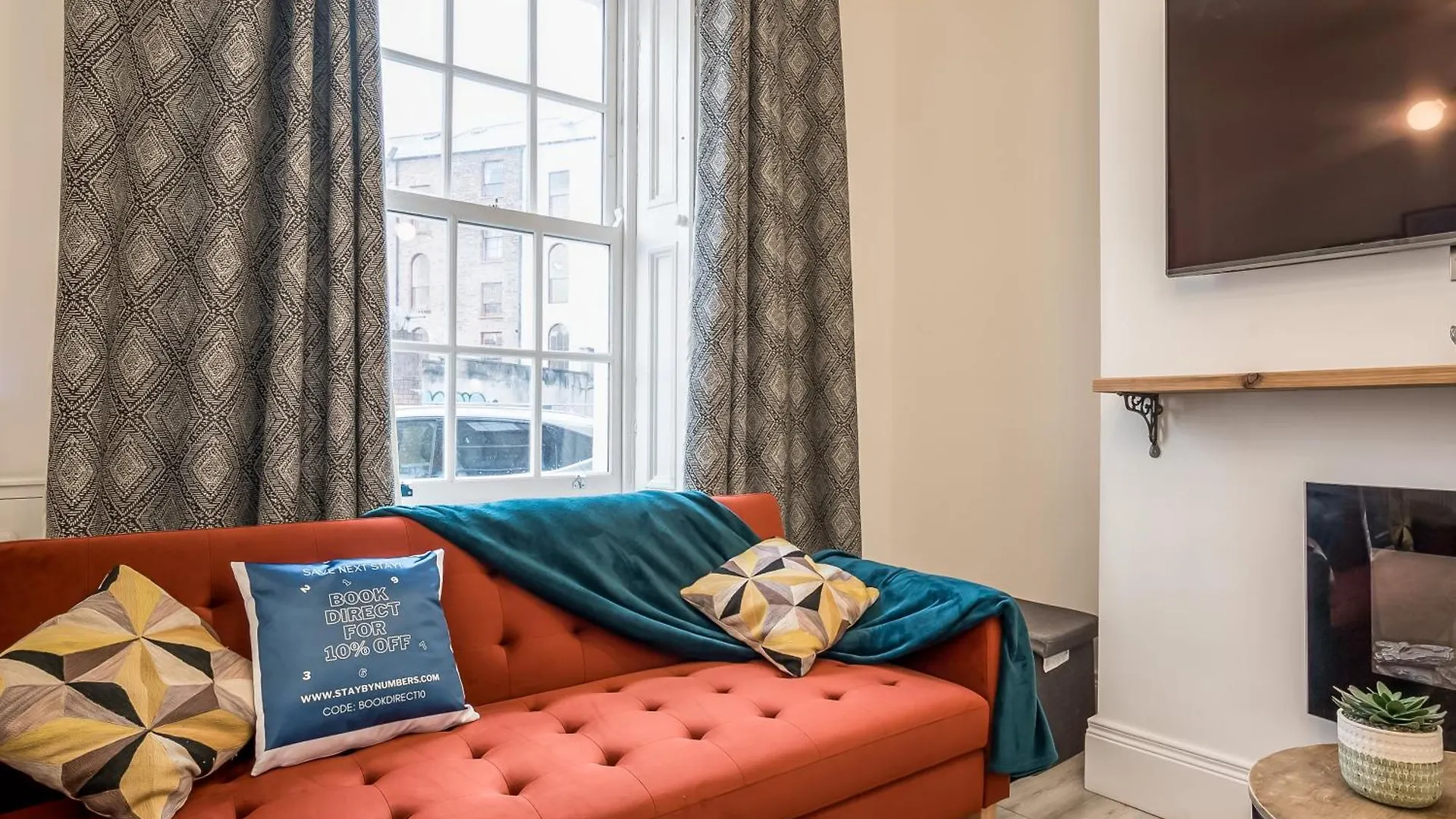 Staybynumbers - City Centre Victorian Townhouse Belfast Hébergement de vacances